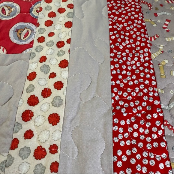 Baby Quilt Sock Monkey Themed Patchwork Quilt 36”X46” Flannel Backing - Picture 5 of 12